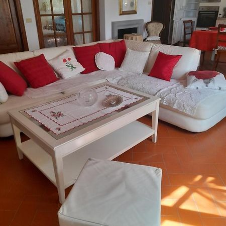 La Casa Di Giada Apartment อิมปรูเนตา ภายนอก รูปภาพ